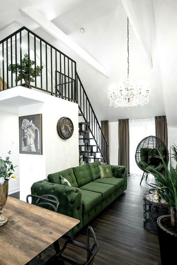 Luxury Loft Apartment คอนัส ภายนอก รูปภาพ